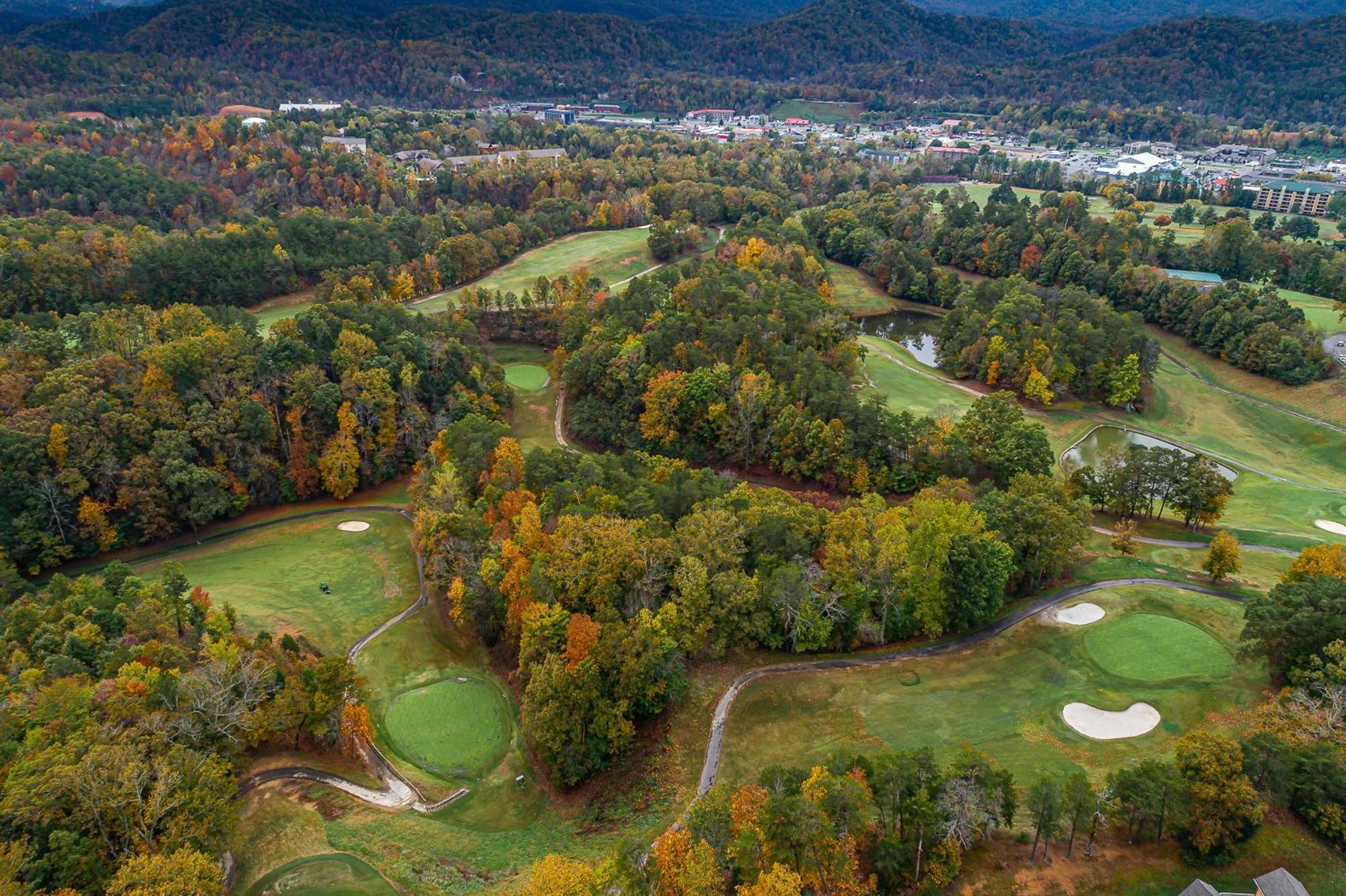 Epic Mountain Views, Hot Tub, Game Room, Sleeps 10 Sevierville Ngoại thất bức ảnh