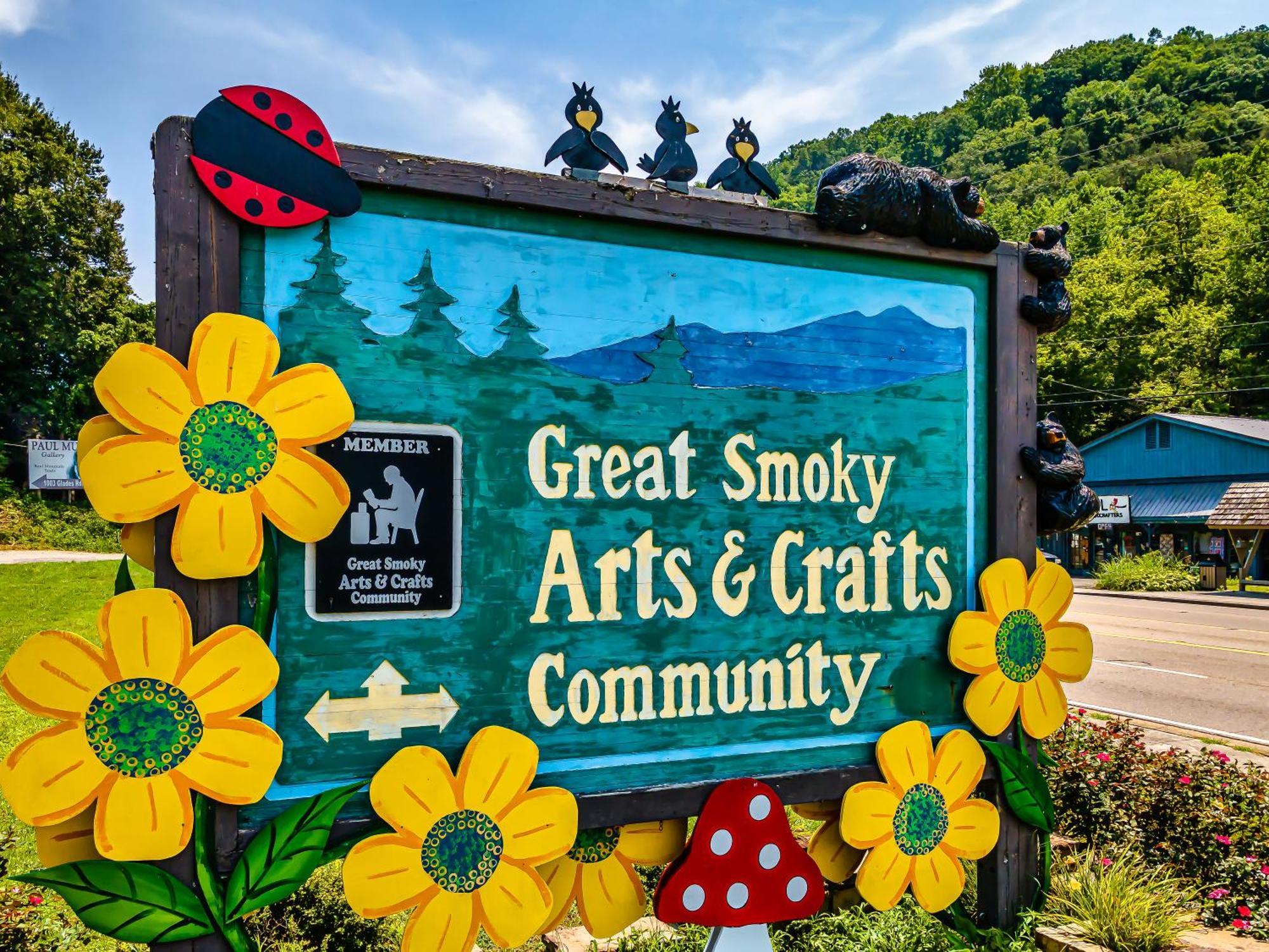 Epic Mountain Views, Hot Tub, Game Room, Sleeps 10 Sevierville Ngoại thất bức ảnh