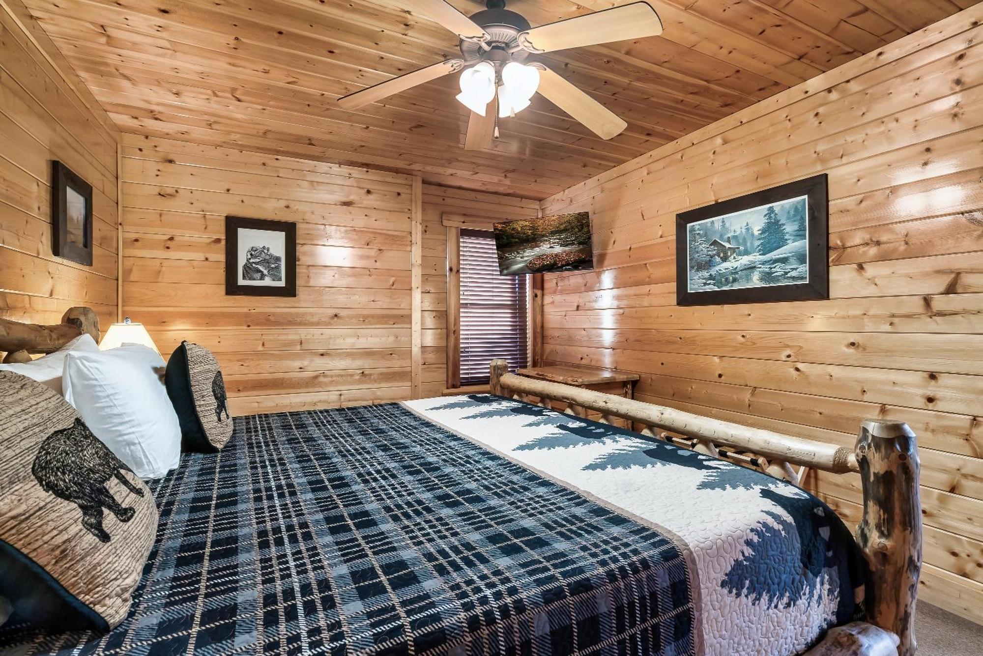 Epic Mountain Views, Hot Tub, Game Room, Sleeps 10 Sevierville Ngoại thất bức ảnh
