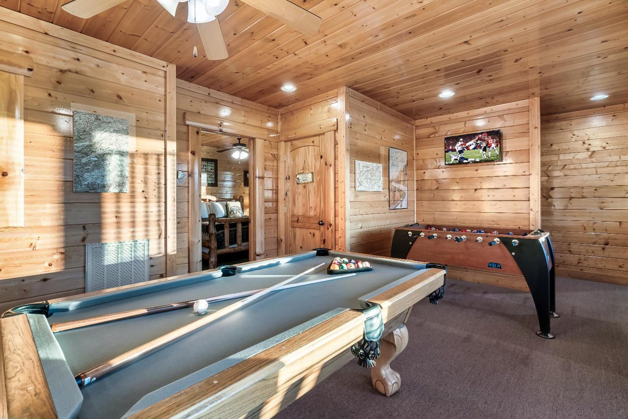 Epic Mountain Views, Hot Tub, Game Room, Sleeps 10 Sevierville Ngoại thất bức ảnh